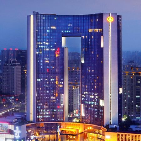 Dongguan Kande International Hotel-During The Canton Fair, Guests Can Enjoy Free Shuttle Buses To The Canton Fair Exhibition Hall Exterior foto