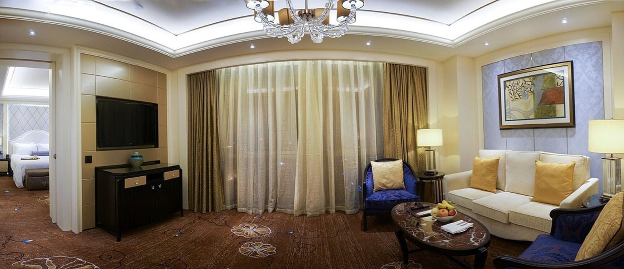 Dongguan Kande International Hotel-During The Canton Fair, Guests Can Enjoy Free Shuttle Buses To The Canton Fair Exhibition Hall Exterior foto