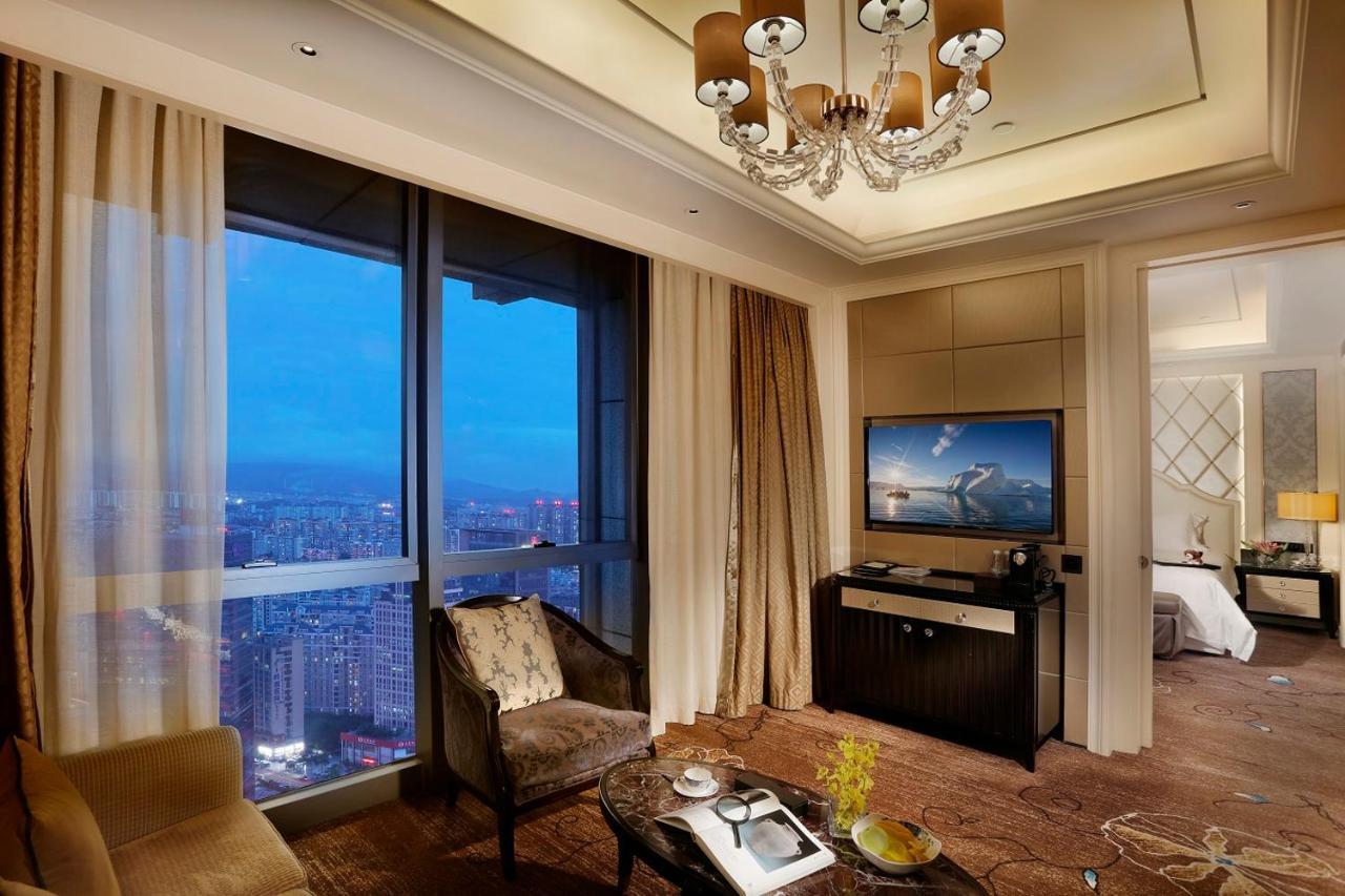 Dongguan Kande International Hotel-During The Canton Fair, Guests Can Enjoy Free Shuttle Buses To The Canton Fair Exhibition Hall Exterior foto